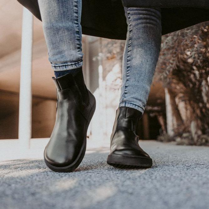 Be Lenka - Entice Neo - All Black (Womens)