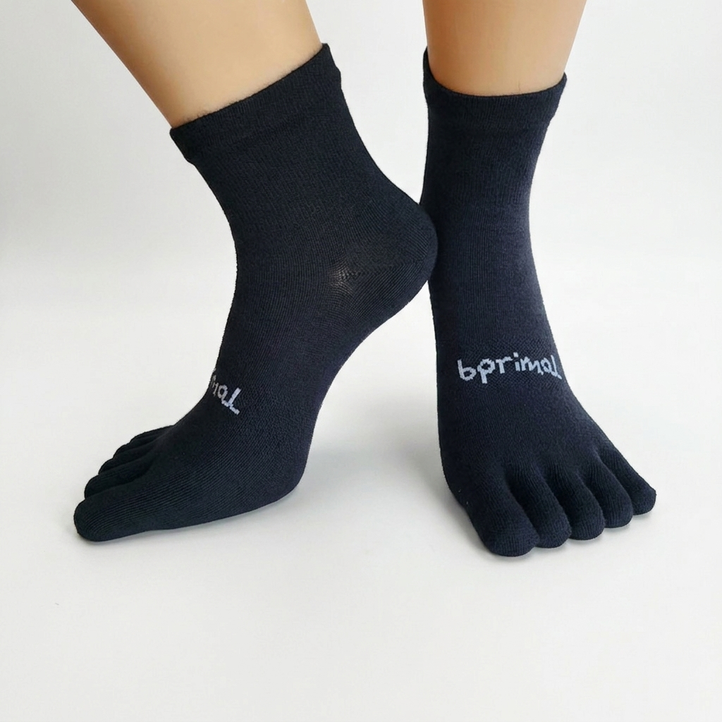 Bprimal YOUTH Everyday Five-Toe Socks - 1/4 Crew - Regular Weight - Black
