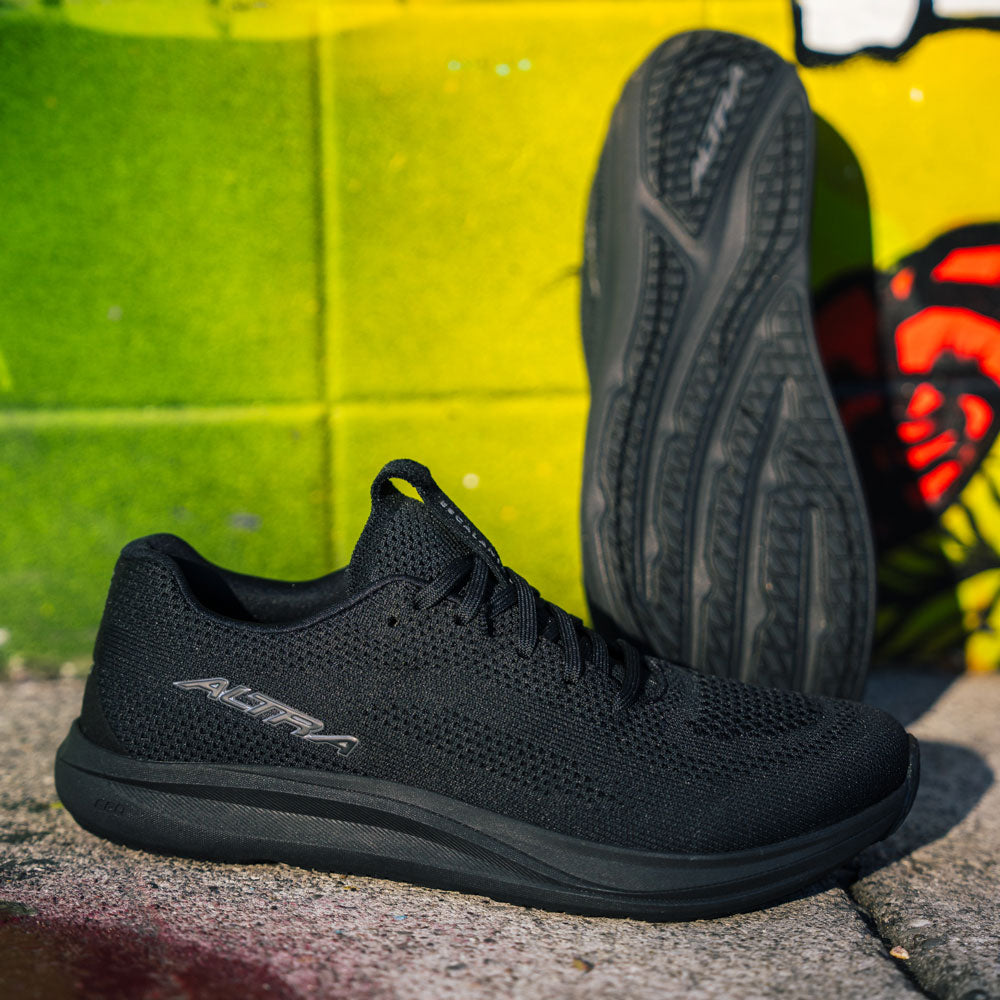 Altra - Escalante 5 - Triple Black - Mens
