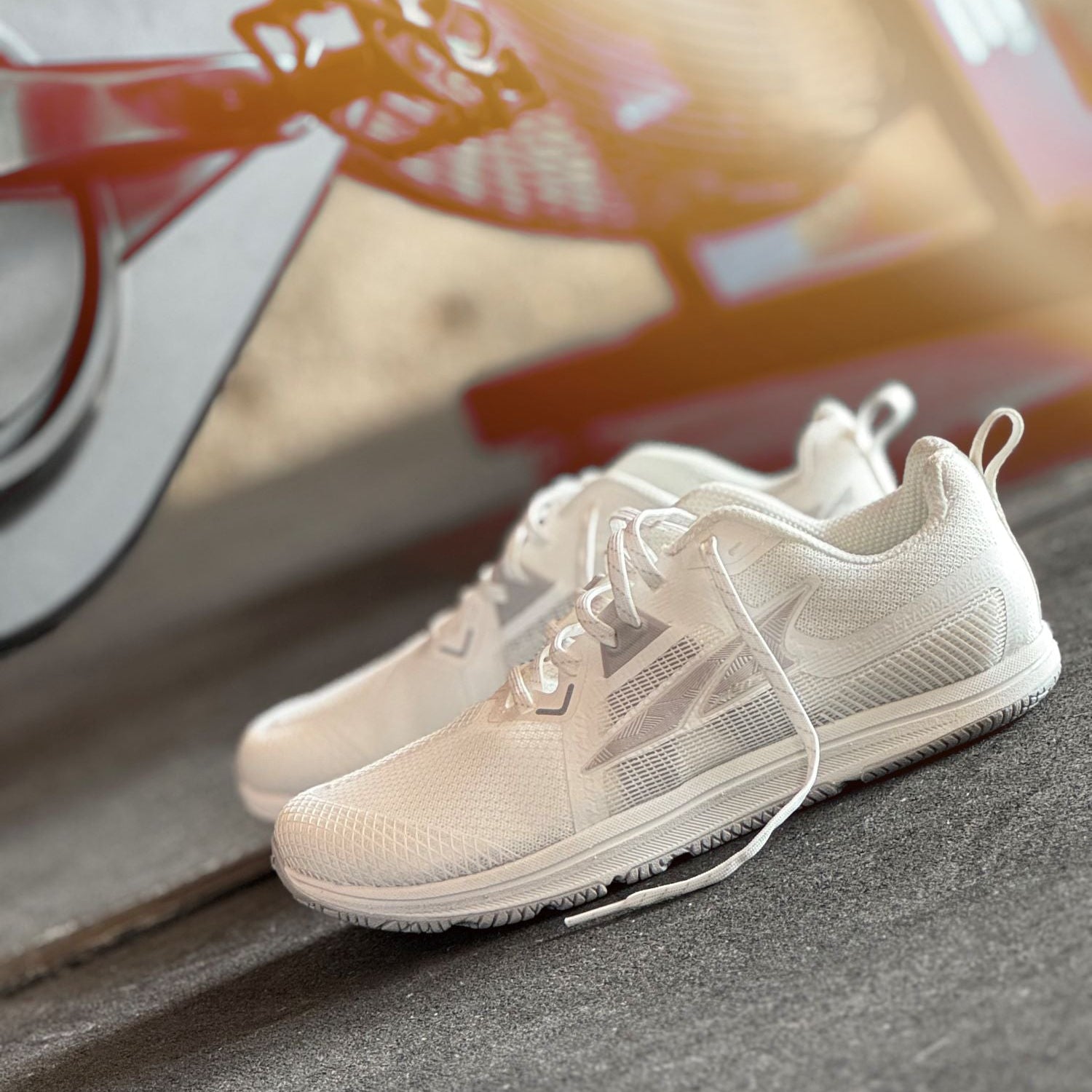 Altra - Solstice XT 3 - White - Womens