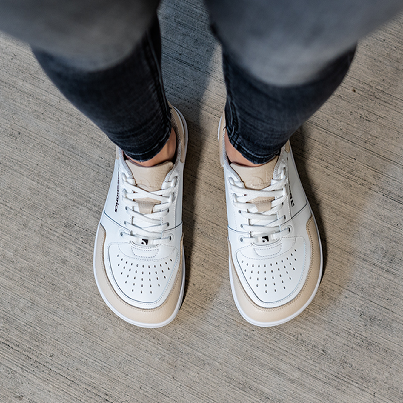 Barebarics - Wave - White & Beige - (Unisex)