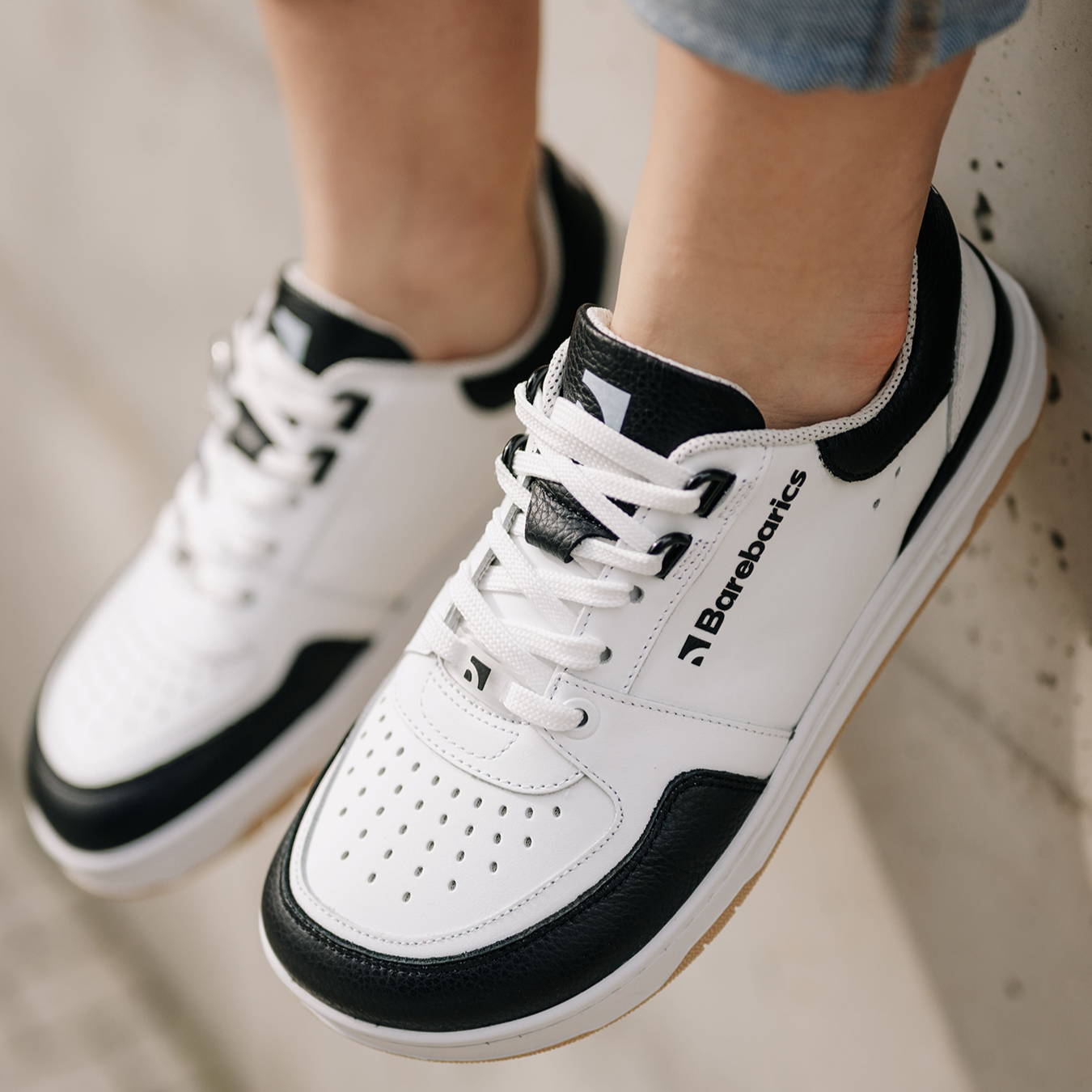 Barebarics - Wave - White & Black - (Unisex)