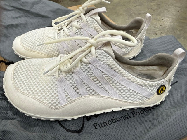 JN NimbleToes W White 4.jpeg