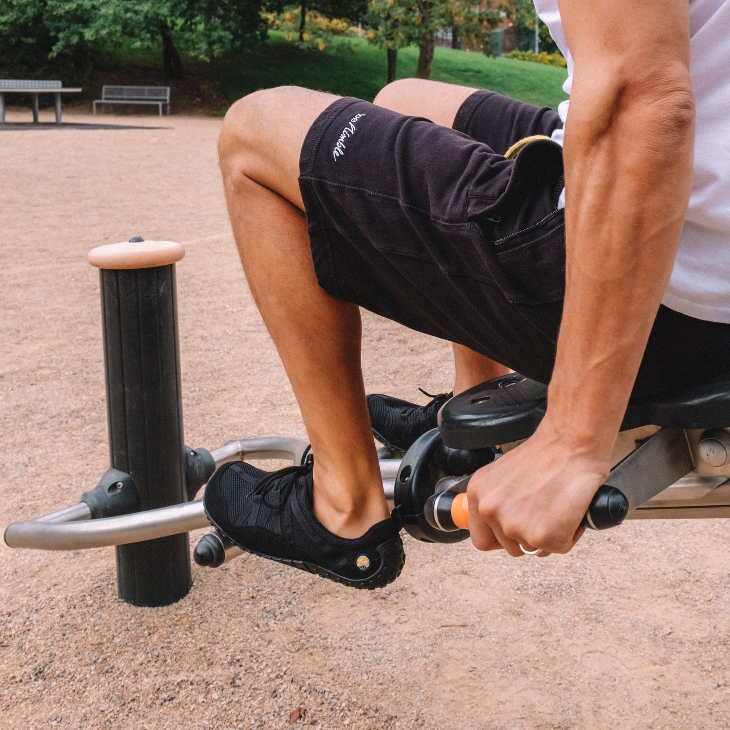 Joe Nimble - nimbleToes - Mens - Black - bprimal