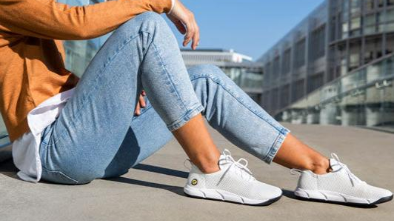 Debunking Myths About Barefoot Shoes: Are They Really Better?