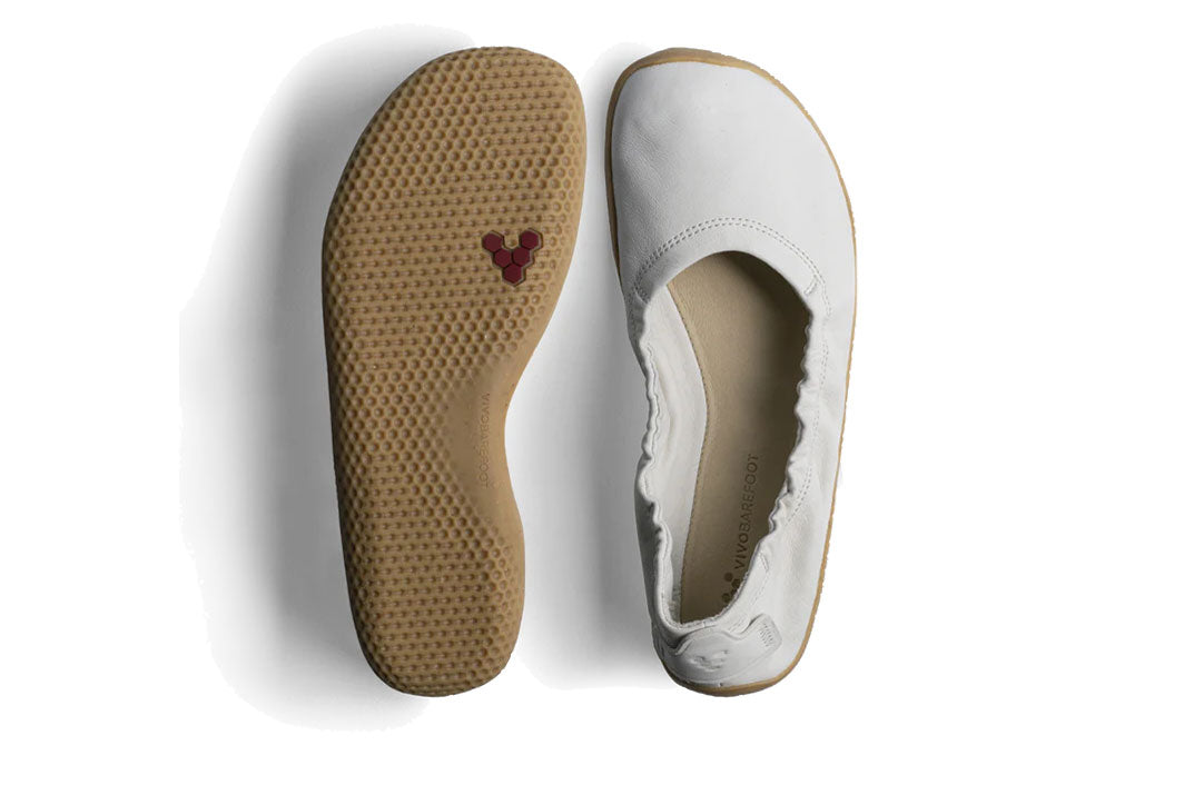 Vivobarefoot Primus Asana Yin Ballerina Leather (Womens) - Limestone