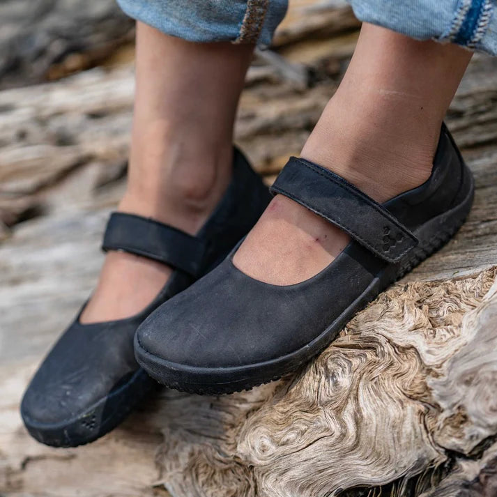 Vivobarefoot - Wyn School Juniors - Obsidian