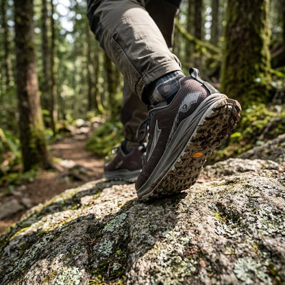 Altra - Lone Peak 9+ Chocolate Torte/Silver - Mens