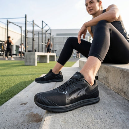 Altra - Solstice XT 3 - Black - Womens