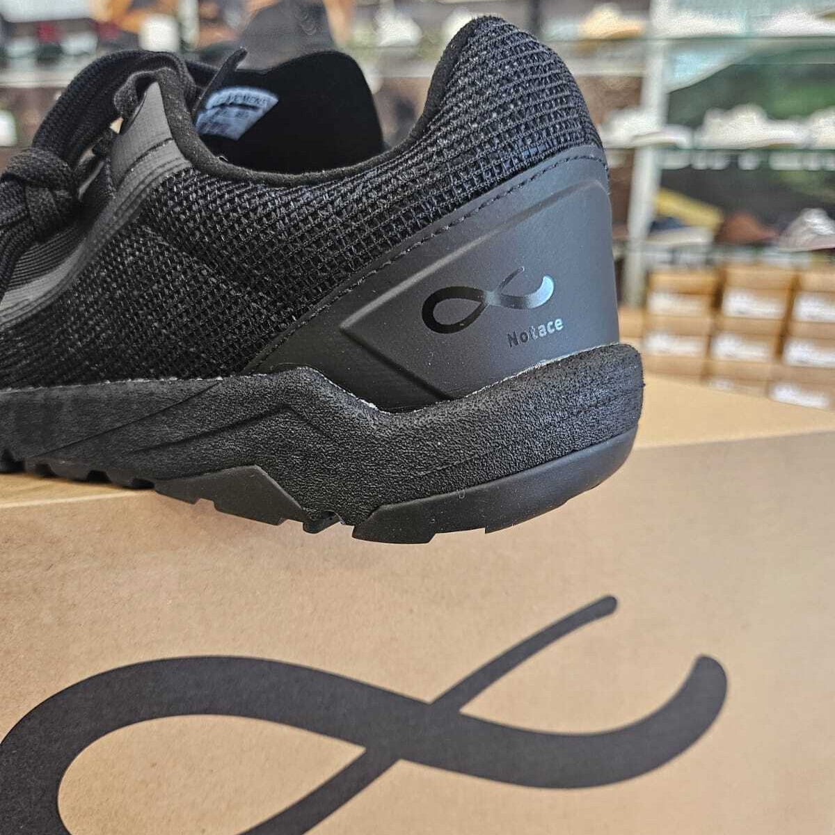 Notace - Yama T1 - Triple Black - Mens