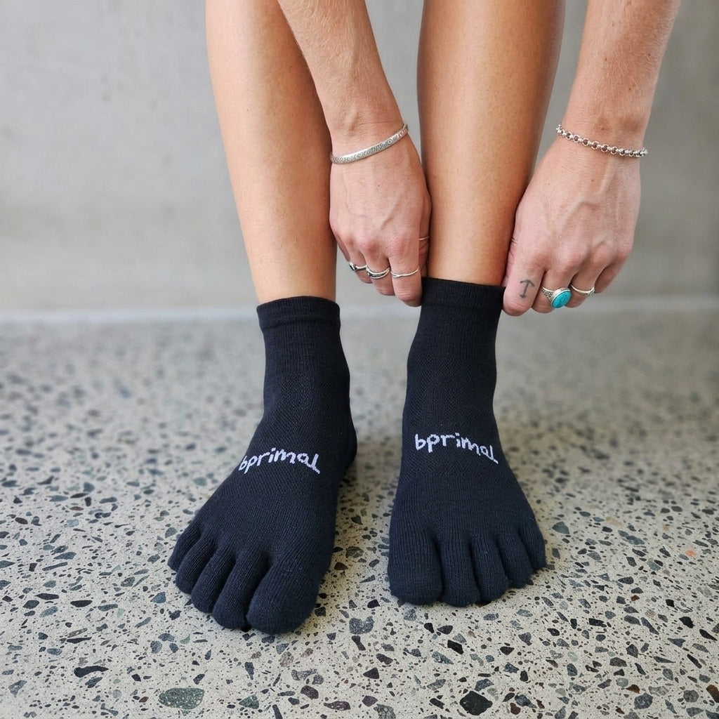 Bprimal Everyday Five-Toe Socks - Mini-Crew - Regular Weight - Black