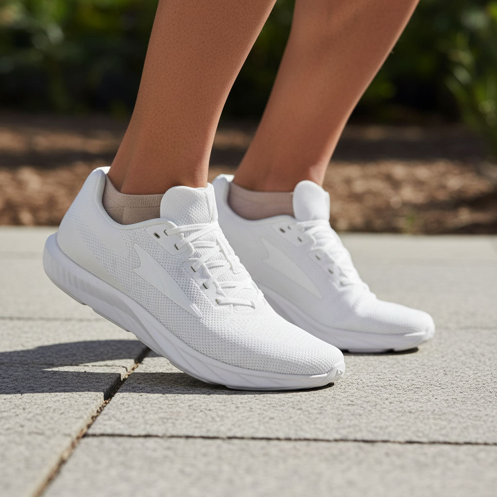 Altra - Escalante 4 - White/White - Womens