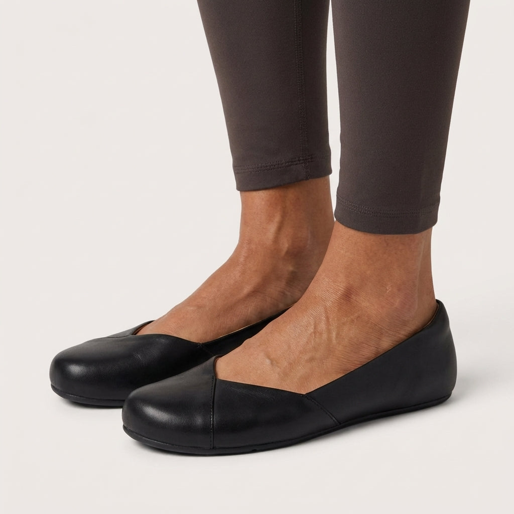 XeroShoes - Phoenix - Leather Dress Flat - Womens - Black