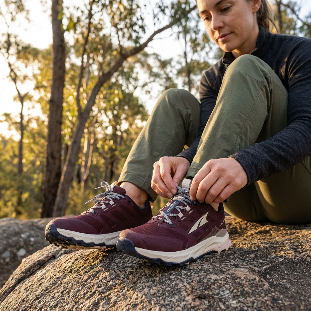 Altra - Lone Peak 9 Waterproof Low - Maroon - Womens