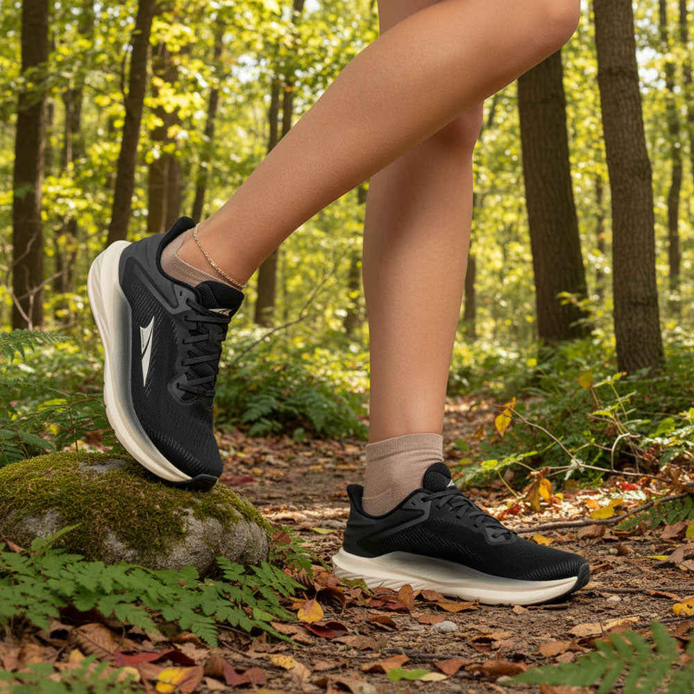 Altra - Torin 8 WIDE - Black/White - Womens