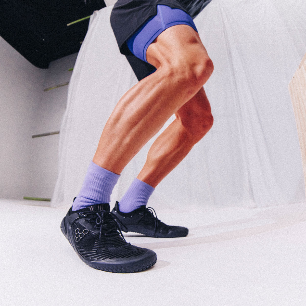 Vivobarefoot Motus Strength II (Mens) - Eclipse