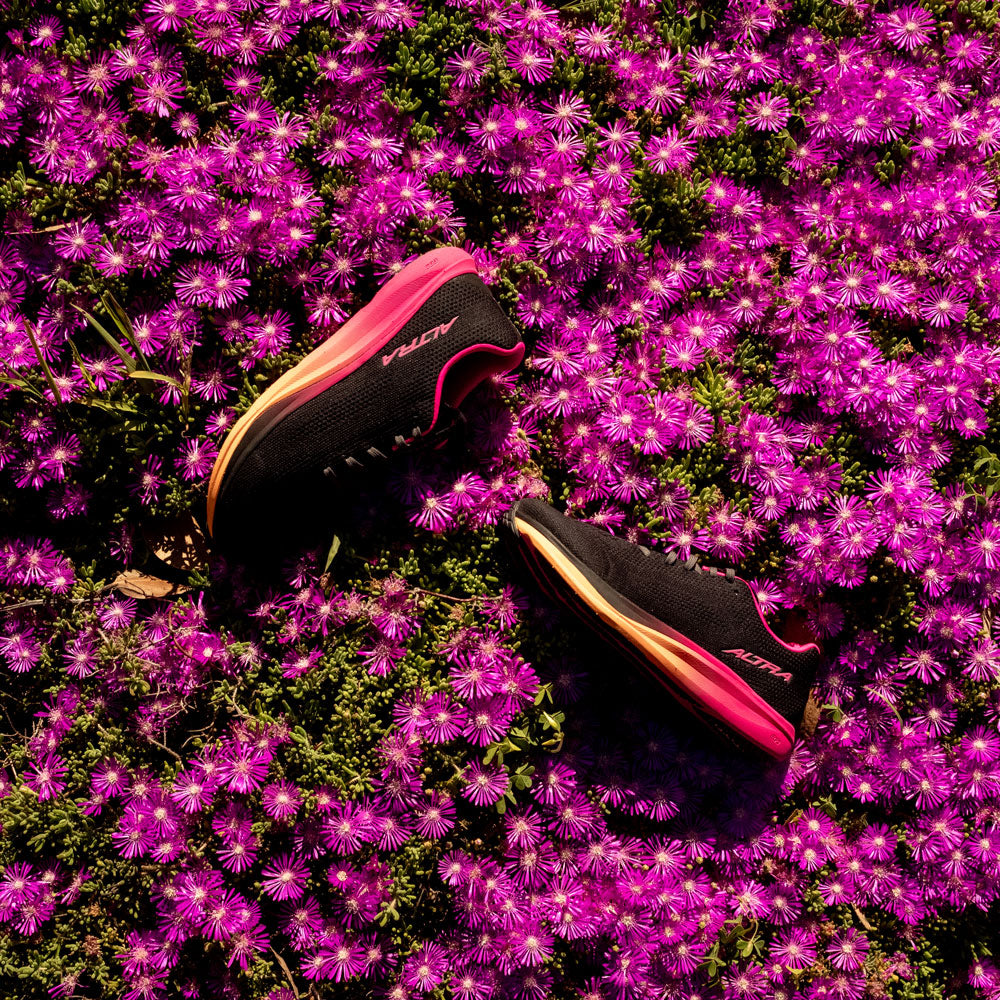 Altra - Escalante 5 - Black/Pink Glow/Orange Pop - Womens