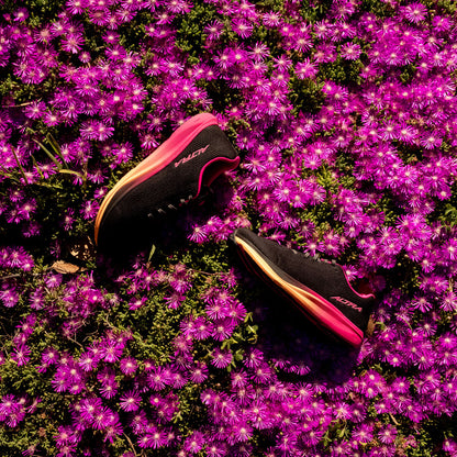 Altra - Escalante 5 - Black/Pink Glow/Orange Pop - Womens