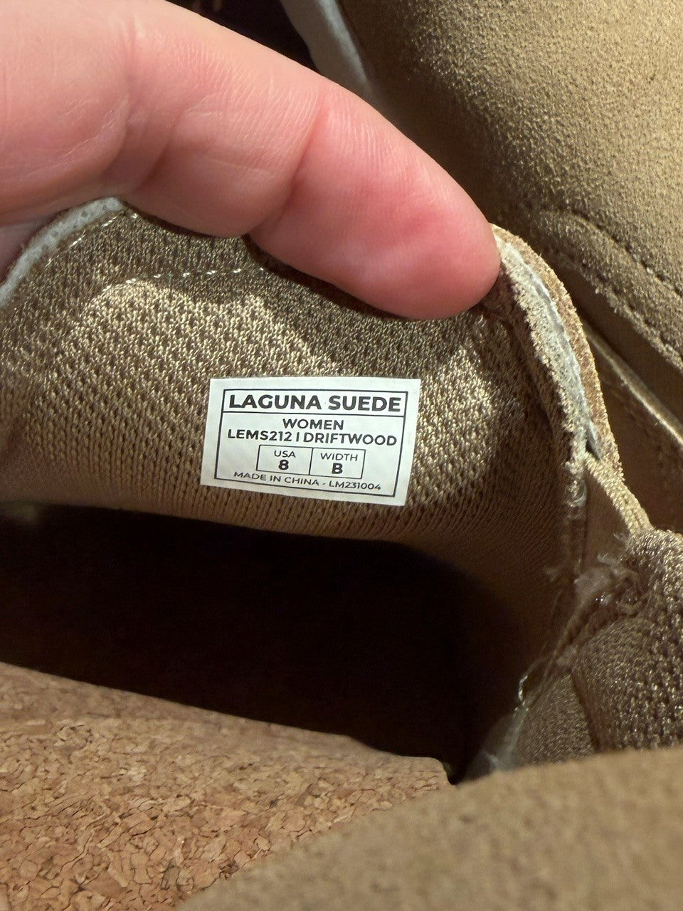 Lems Laguna size tag.jpg