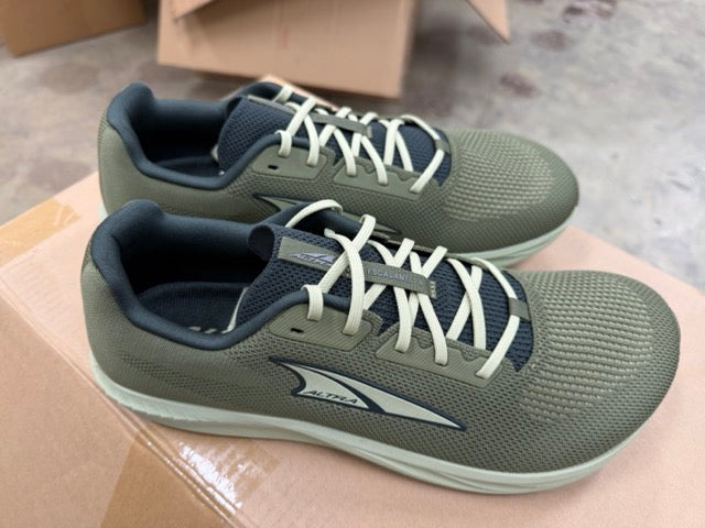 Altra M Escalante 4 Dusty Olive 1.jpeg