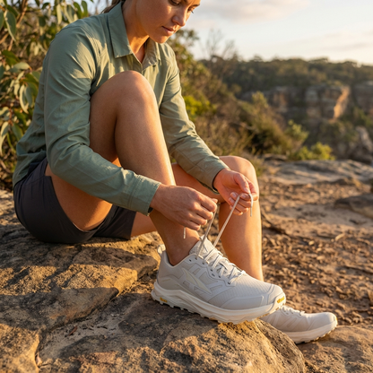 Altra - Lone Peak 9+ Brown/Tan- Womens