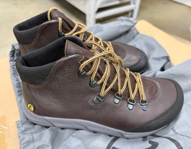JN wanderToes M Brown 5.jpeg